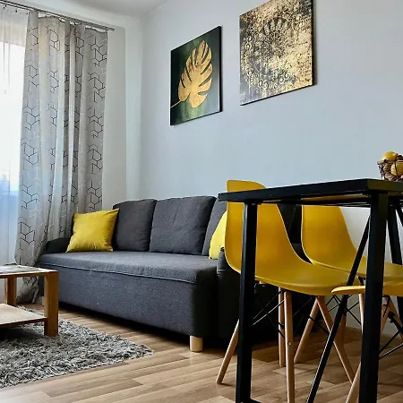 Apartament Apartament Margaret Atwood