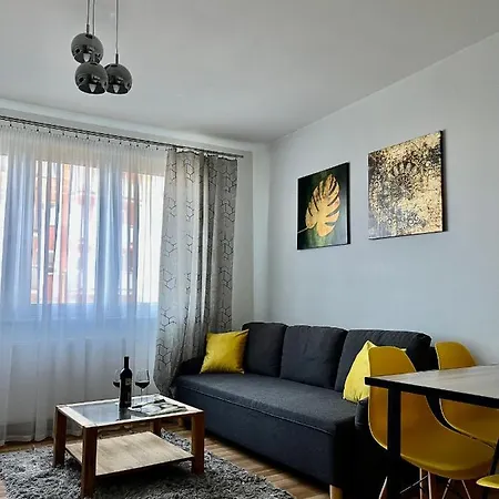 Apartament Apartament Margaret Atwood *