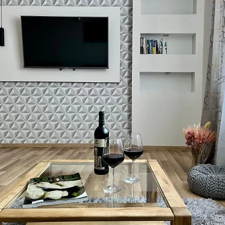 Apartament Margaret Atwood Apartament Jelenia Góra