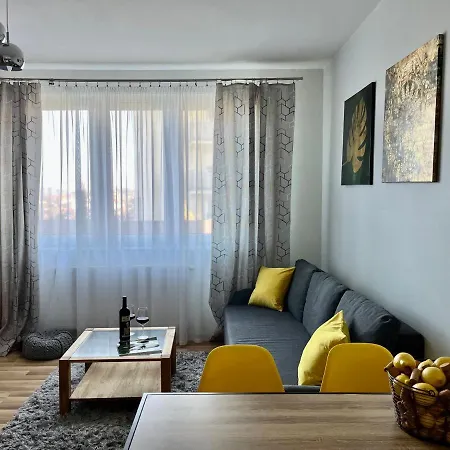 Apartament Margaret Atwood Apartament *