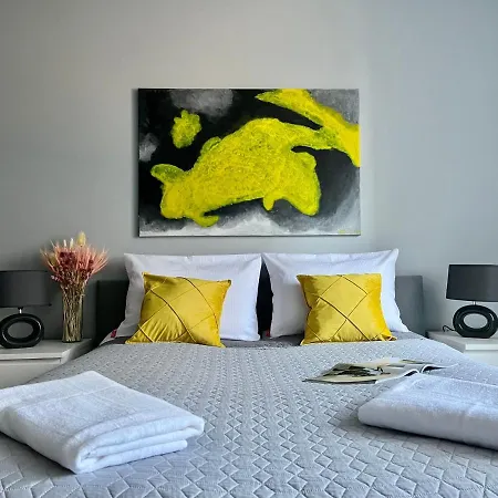 Apartament Margaret Atwood Apartament